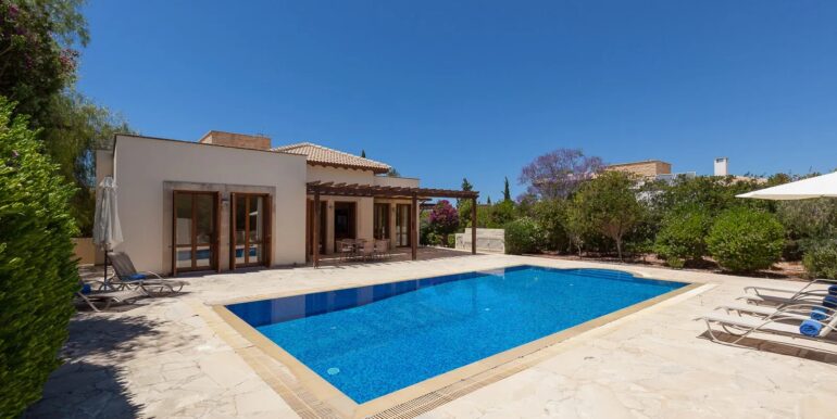 Aphrodite hills villa pool