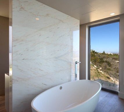 Minthis_photo_Electra_ensuite 2