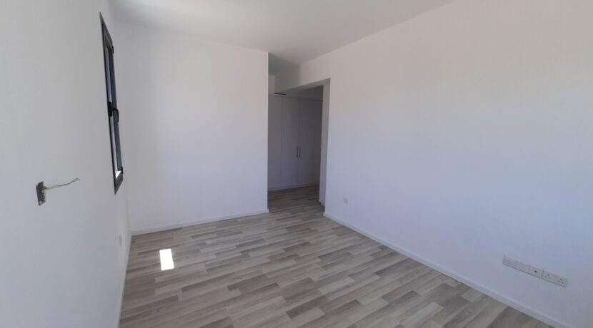 Bedroom 001 (2)