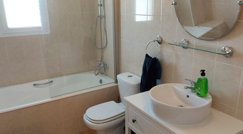 Main Bathroom