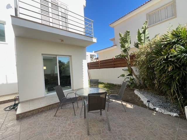 2 Bedroom semi detached house for rent -Universal – Kato Pafos